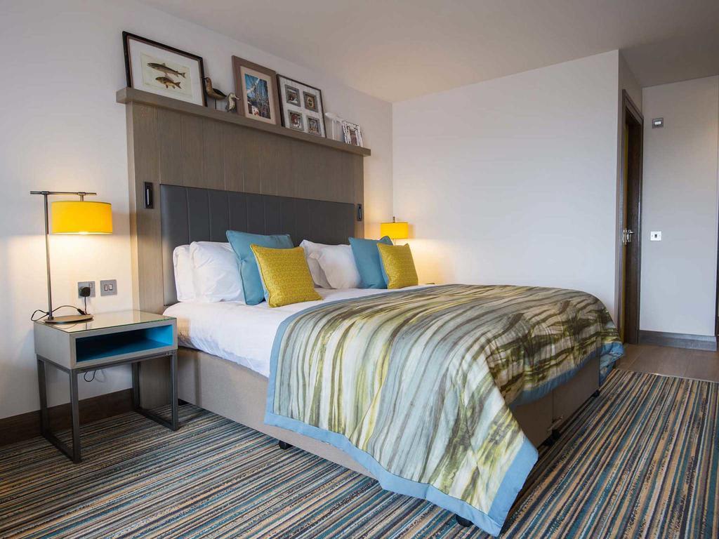 The Waterside Hotel سيميل الغرفة الصورة
