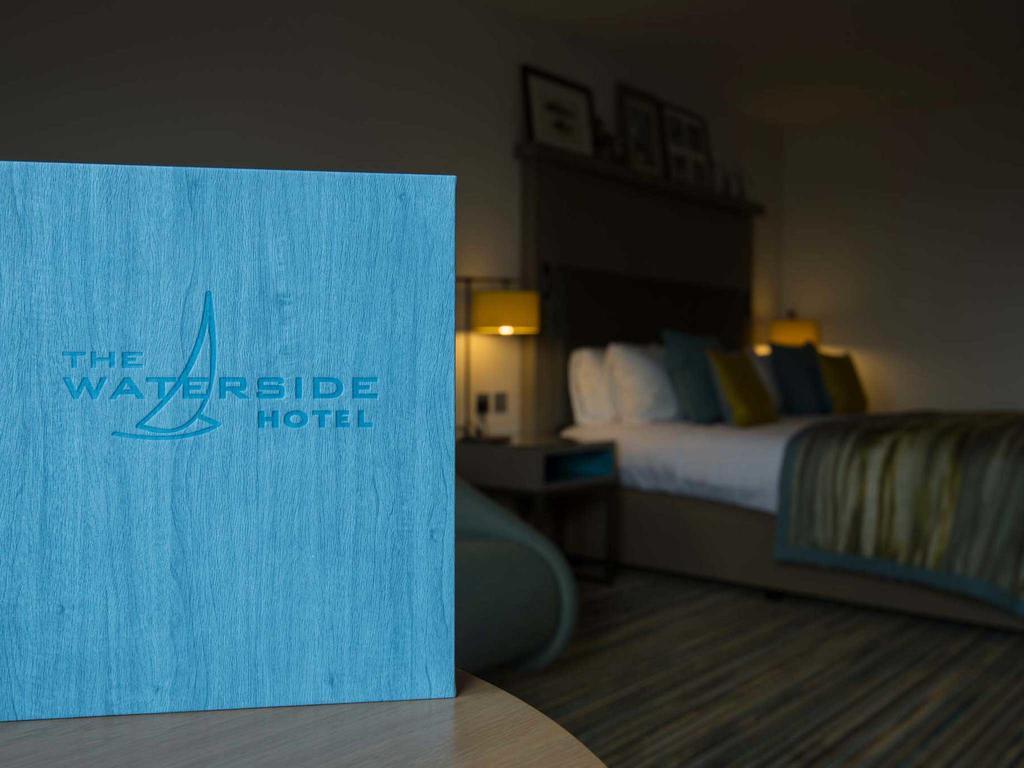 The Waterside Hotel سيميل المظهر الخارجي الصورة